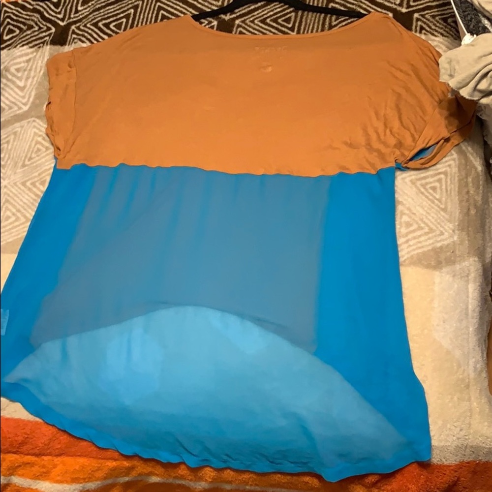 Sandy Blue Beach Shirt - Picture 2 of 2